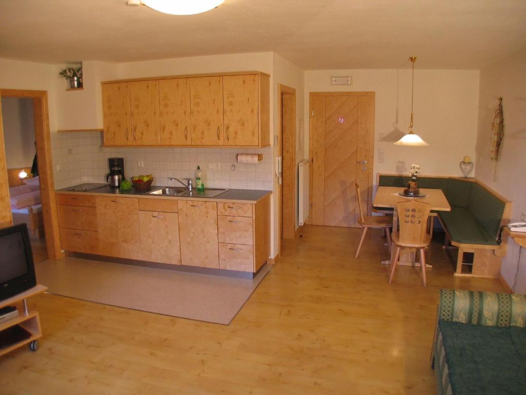 Appartement Sunnleitn San Valentino alla Muta Bagian luar foto